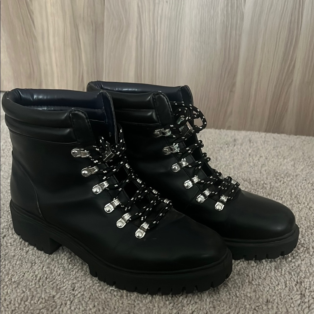 Zara Black Leather Women's Boots